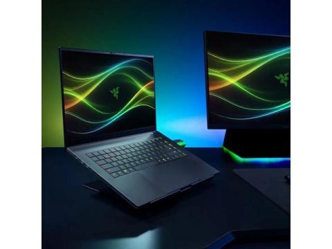 Razer Blade 16 [2026] Black, 16" QHD+ 240Hz OLED, 1.6 GHz Ultra 9-386H, RTX 5080, 32 GB LPDDR5X RAM, 4 TB PCIe SSD, Windows 11 Home